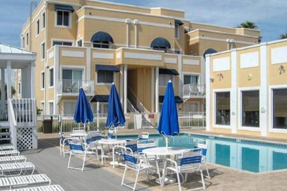 Patio Condo Poolside Cabo Cañaveral Exterior foto